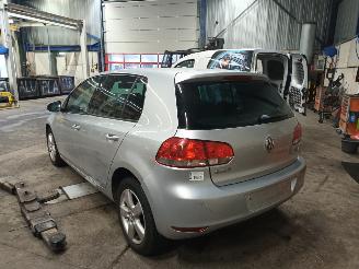 Volkswagen Golf Golf VI (5K1) Hatchback 1.2 TSI BlueMotion (CBZB) [77kW]  (11-2008/11-=
2012) picture 4