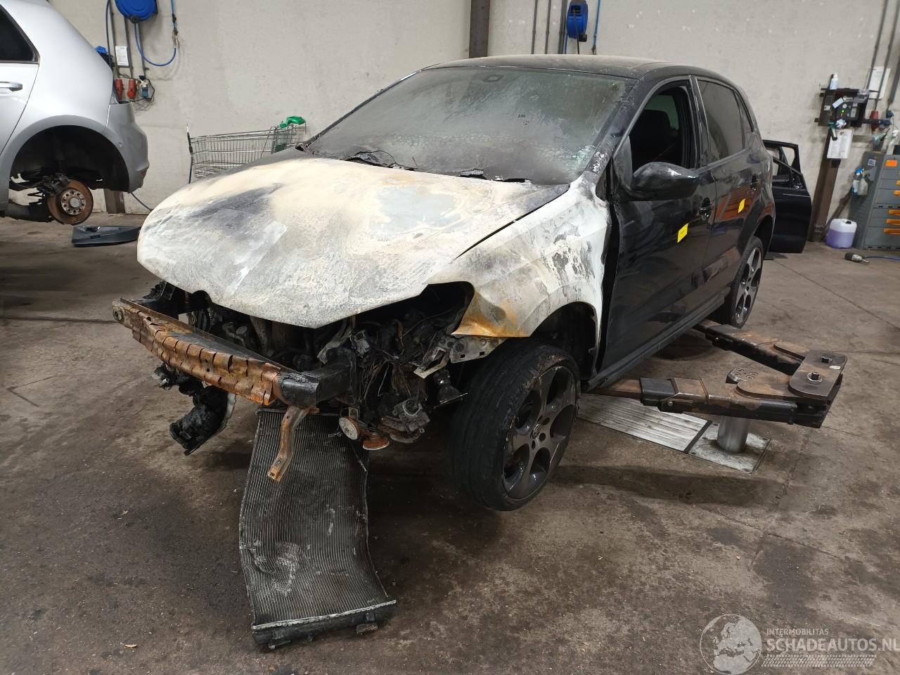 Volkswagen Polo Polo V (6R) Hatchback 1.4 GTI 16V (CAVE(Euro 5)) [132kW]  (05-2010/05-=
2014)