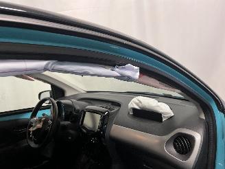 Citroën C1 C1 Hatchback 1.0 Vti 68 12V (1KR-FE(CFB)) [51kW]  (04-2014/04-2018) picture 13