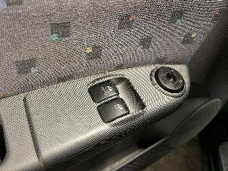 Hyundai Getz Getz Hatchback 1.3i 12V (G4EA) [60kW]  (09-2002/03-2004) picture 12