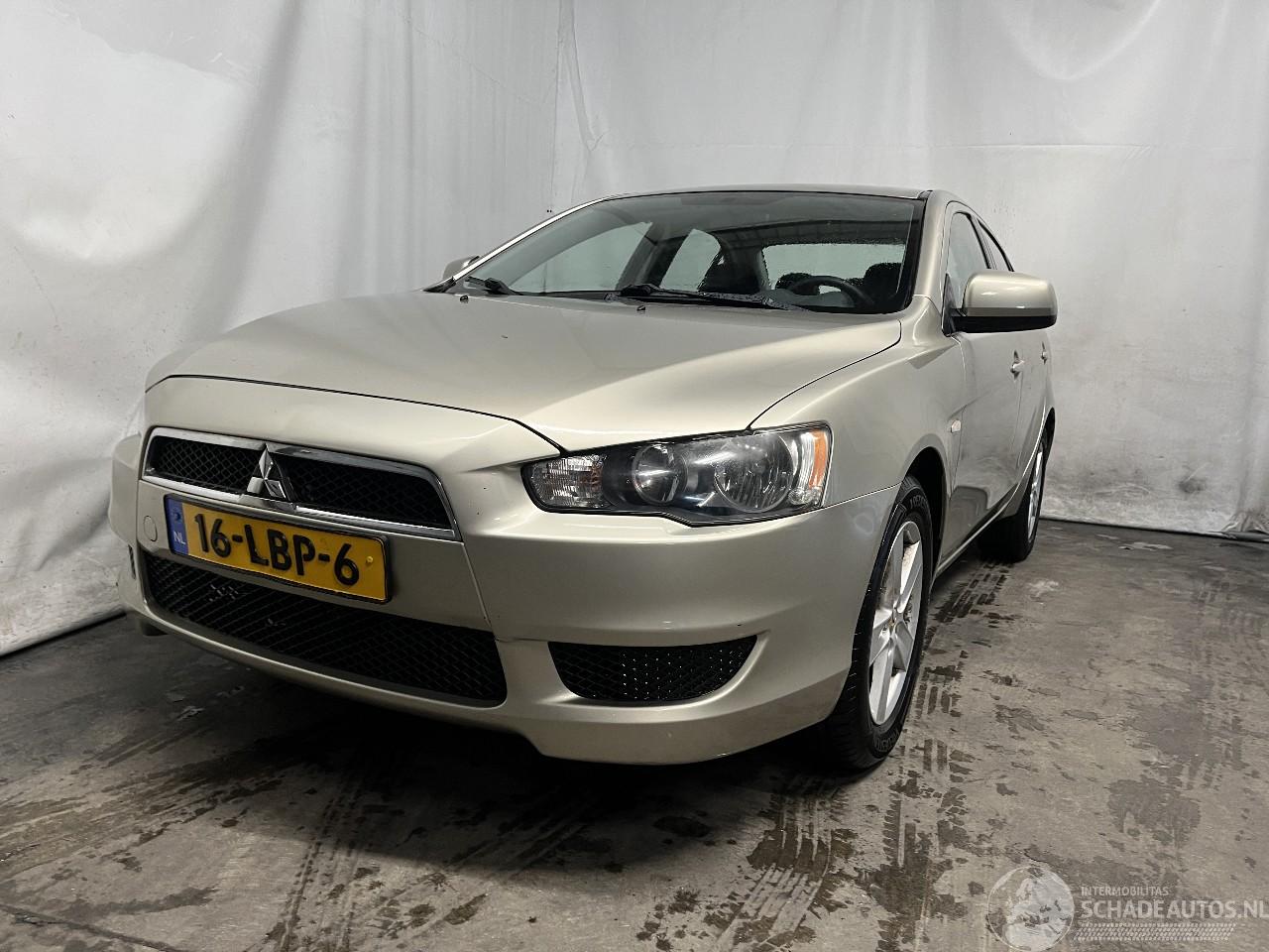 Mitsubishi Lancer Lancer Sports Sedan (CY/CZ) Sedan 1.5 MIVEC 16V (4A91) [80kW]  (06-200=
8/09-2011)