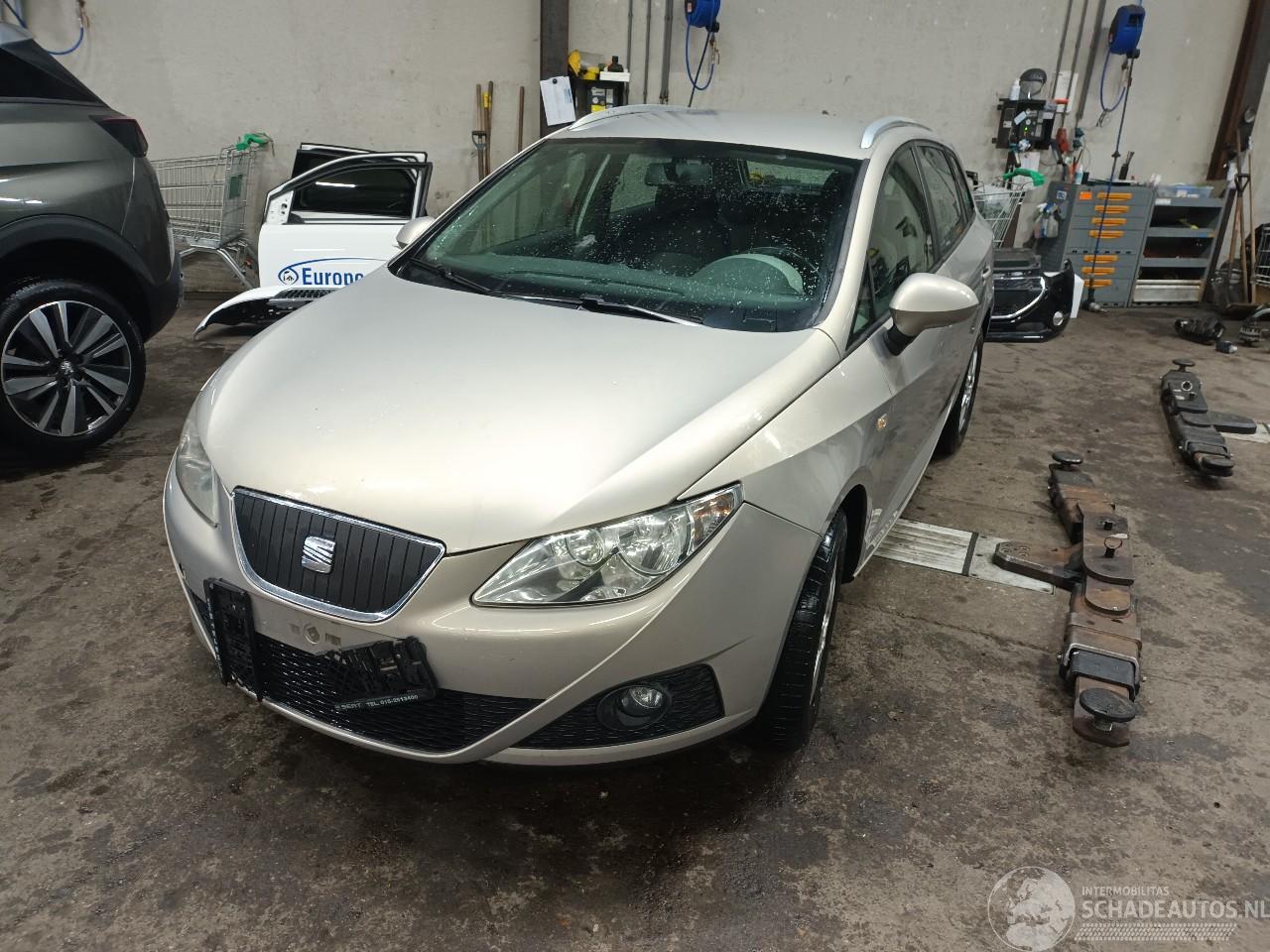 Seat Ibiza Ibiza ST (6J8) Combi 1.2 TDI Ecomotive (CFWA) [55kW]  (04-2010/05-2015=
)