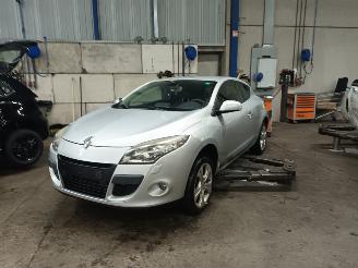 Salvage car Renault Mégane Megane III Coupe (DZ) Hatchback 3-drs 1.4 16V TCe 130 (H4J-700(H4J-A7)=
) [96kW]  (04-2009/02-2016) 2010/6