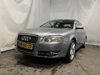  Audi A4 A4 (B7) Sedan 2.0 20V (ALT) [96kW]  (11-2004/06-2008) 2006/1