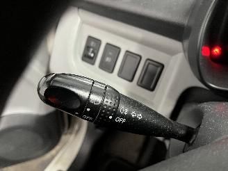 Nissan Pixo Pixo (D31S) Hatchback 1.0 12V (K10B(Euro 5)) [50kW]  (03-2009/10-2013)= picture 14