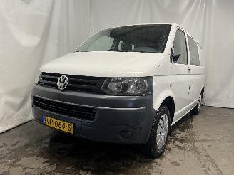 uszkodzony samochody osobowe Volkswagen Transporter Transporter T5 Van 2.0 TDI DRF (CAAC(Euro 5)) [103kW]  (09-2009/08-201=
5) 2011/9