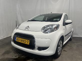 skadebil auto Citroën C1 C1 Hatchback 1.0 12V (384F(CFA)) [50kW]  (06-2005/09-2014) 2011/1