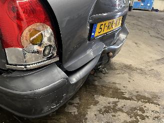 Toyota Avensis Avensis Wagon (T25/B1E) Combi 2.0 16V VVT-i D4 (1AZFSE) [108kW]  (04-2=
003/11-2008) picture 12