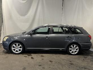 Toyota Avensis Avensis Wagon (T25/B1E) Combi 2.0 16V VVT-i D4 (1AZFSE) [108kW]  (04-2=
003/11-2008) picture 4