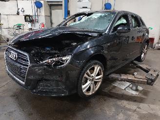 Uttjänta bilar auto Audi A3 A3 Sportback (8VA/8VF) Hatchback 5-drs 1.6 TDI Ultra 16V (CXXB) [81kW]=
  (09-2013/10-2020) 2017/1