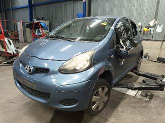 Uttjänta bilar auto Toyota Aygo Aygo (B10) Hatchback 1.0 12V VVT-i (1KR-FE) [50kW]  (07-2005/05-2014) 2009/5