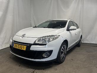 rozbiórka samochody osobowe Renault Mégane Megane III Grandtour (KZ) Combi 5-drs 1.5 dCi 110 (K9K-636(K9K-A6)) [8=
1kW]  (02-2009/04-2016) 2012/12