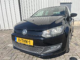 Schadeauto Volkswagen Polo Polo V (6R) Hatchback 1.2 TDI 12V BlueMotion (CFWA(Euro 5)) [55kW]  (1=
0-2009/05-2014) 2012/4
