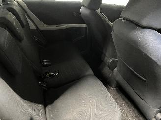 Toyota Yaris Yaris II (P9) Hatchback 1.3 16V VVT-i (2SZFE) [64kW]  (08-2005/11-2010=
) picture 13