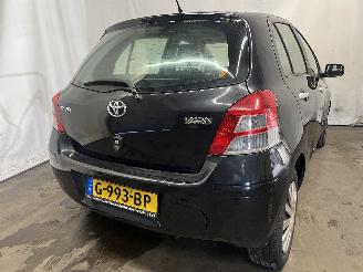 Toyota Yaris Yaris II (P9) Hatchback 1.33 16V Dual VVT-I (1NRFE) [74kW]  (11-2008/1=
2-2011) picture 9