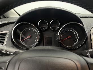 Opel Astra Astra J (PC6/PD6/PE6/PF6) Hatchback 5-drs 1.4 Turbo 16V (A14NET(Euro 5=
)) [103kW]  (12-2009/10-2015) picture 19