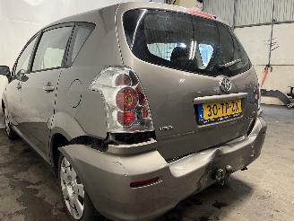 Toyota Corolla Corolla Verso (R10/11) MPV 1.6 16V VVT-i (3ZZFE) [81kW]  (04-2004/03-2=
009) picture 10