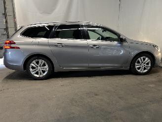 Peugeot 308 308 (L3/L8/LB/LH/LP) Hatchback 5-drs 2.0 BlueHDi 150 16V (DW10FD(AHR))=
 [110kW]  (11-2013/12-2021) picture 7