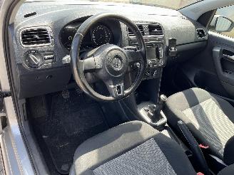 Volkswagen Polo Polo V (6R) Hatchback 1.2 TDI 12V BlueMotion (CFWA(Euro 5)) [55kW]  (1=
0-2009/05-2014) picture 11