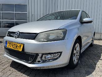 krockskadad bil auto Volkswagen Polo Polo V (6R) Hatchback 1.2 TDI 12V BlueMotion (CFWA(Euro 5)) [55kW]  (1=
0-2009/05-2014) 2011/9