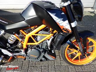 KTM 390 Duke ABS picture 13