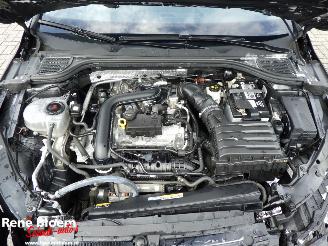 Volkswagen Golf 1.0 TSI Life 5drs picture 7