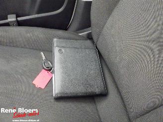 Volkswagen Up! 1.0 BMT Move Up! Airco picture 16