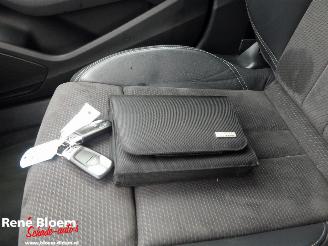 Audi A4 Avant 2.0 TDI S-Line DSG Aut picture 22