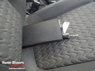 Opel Corsa 1.2 16V Selection Airco 5drs picture 11