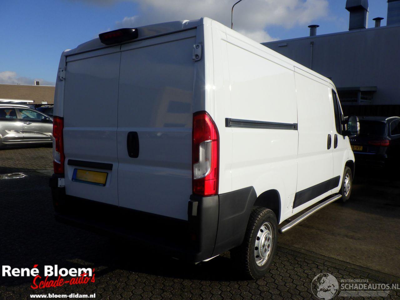 Peugeot Boxer 2.2 BlueHDI L2H1 Premium
