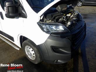 Peugeot Boxer 2.2 BlueHDI L2H1 Premium picture 8