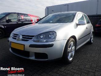 skadebil auto Volkswagen Golf 1.6 Comfortline 5drs Airco 2005/2