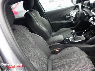 Peugeot 208 1.2 PureTech 100 GT 5drs picture 12