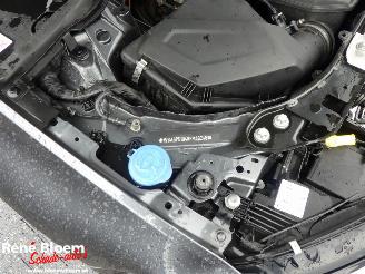 BMW 3-serie 330e High Executive picture 10