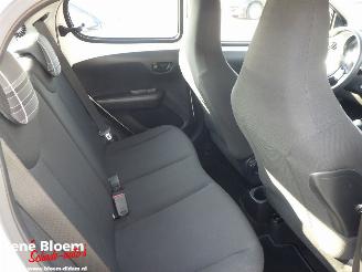 Peugeot 108 1.0 e-VTi Active Airco 5drs picture 9