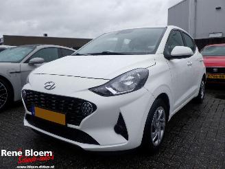 krockskadad bil auto Hyundai I-10 Comfort 5-zits Automaat 2022/9