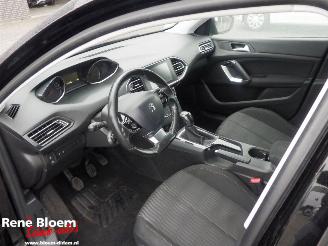 Peugeot 308 1.2 Puretech 110pk picture 11