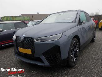 Coche accidentado BMW iX XDrive 40 Business Editon Plus 77kwh Full Option 2024/3