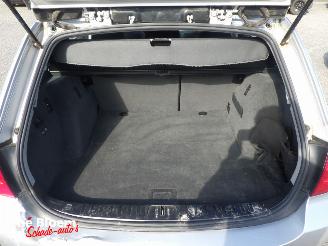 BMW 3-serie 318i Automaat 143pk picture 12