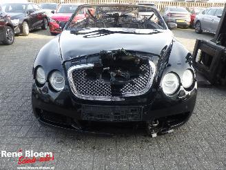 Bentley Continental GTC 6.0 W12 picture 2