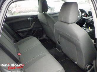 Seat Leon 1.0 TSI Reference Navi picture 12