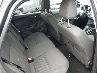 Ford Focus 1.0 Titanium Edition Navi picture 11