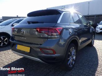 uszkodzony samochody osobowe Volkswagen T-Roc 1.0 TSI Life Business 110 pk 2023/9