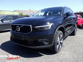 Damaged car Volvo XC40 B3 Automaat 163pk 2025/11
