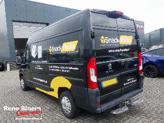 Peugeot Boxer 2.0 Blue HDI L2H2 Premium Pack picture 2