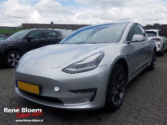 Schadeauto Tesla Model 3 Standard Plus RWD 60kwh 2019/6