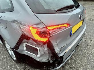 Toyota Corolla Gereserveerd Touring sports 1.8 Hybrid 148pk automaat Business - nap - vaste prijs - camera - line + front assist - afn trekh - clima + cruise contr - keyless start picture 8