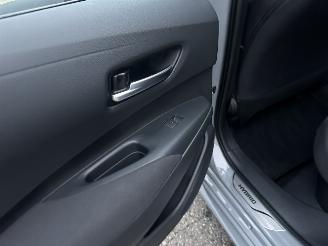 Toyota Corolla Gereserveerd Touring sports 1.8 Hybrid 148pk automaat Business - nap - vaste prijs - camera - line + front assist - afn trekh - clima + cruise contr - keyless start picture 48