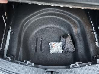 Toyota Corolla Gereserveerd Touring sports 1.8 Hybrid 148pk automaat Business - nap - vaste prijs - camera - line + front assist - afn trekh - clima + cruise contr - keyless start picture 50