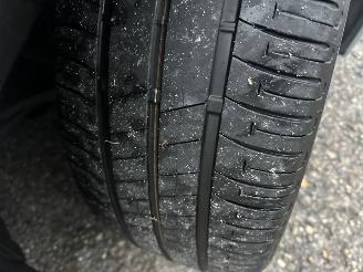 Toyota Corolla Gereserveerd Touring sports 1.8 Hybrid 148pk automaat Business - nap - vaste prijs - camera - line + front assist - afn trekh - clima + cruise contr - keyless start picture 71